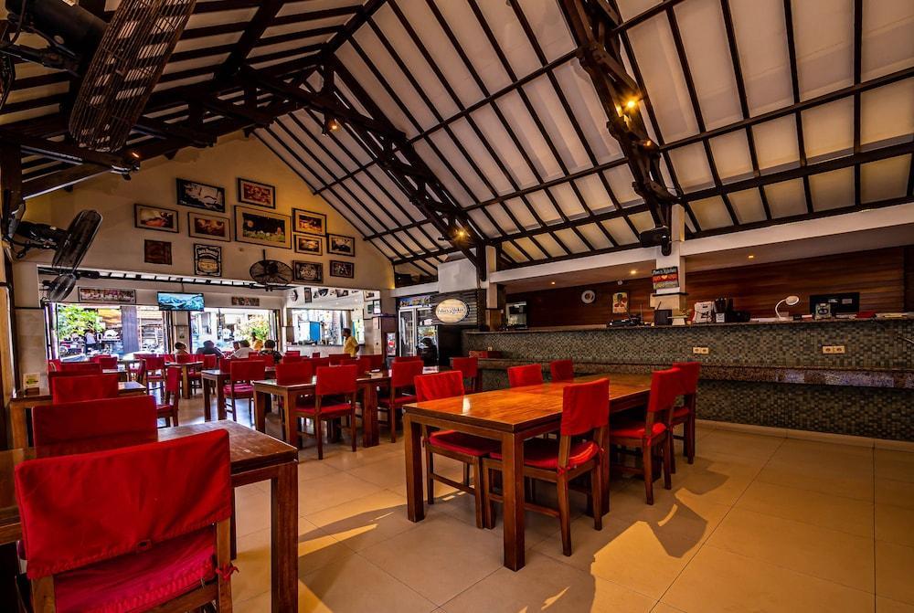 Yulia Beach Inn Kuta Kuta Lombok Dış mekan fotoğraf