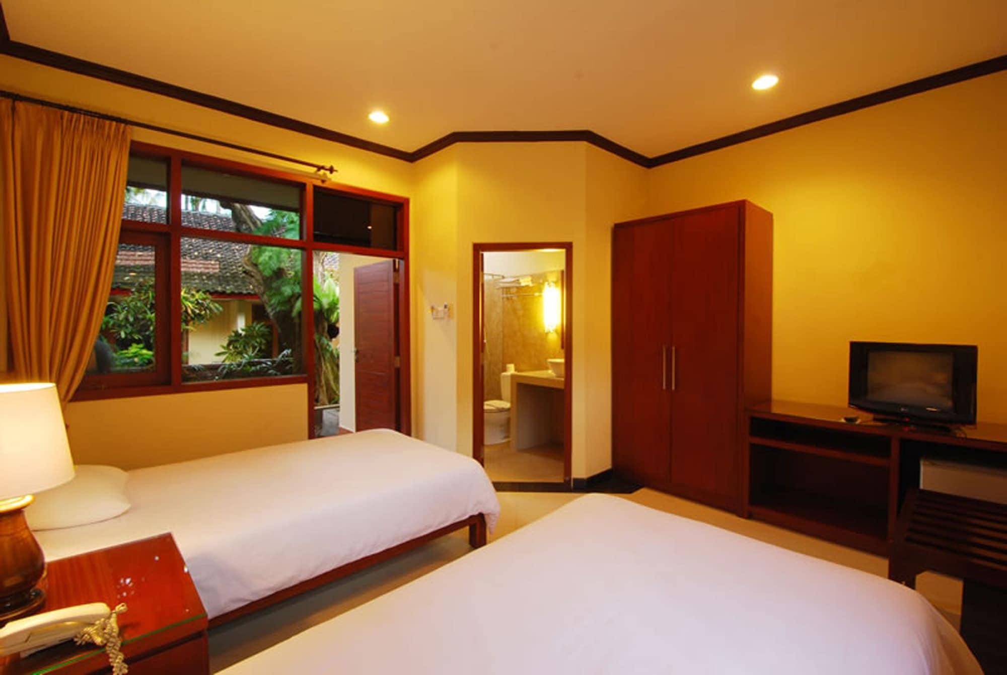 Yulia Beach Inn Kuta Kuta Lombok Dış mekan fotoğraf
