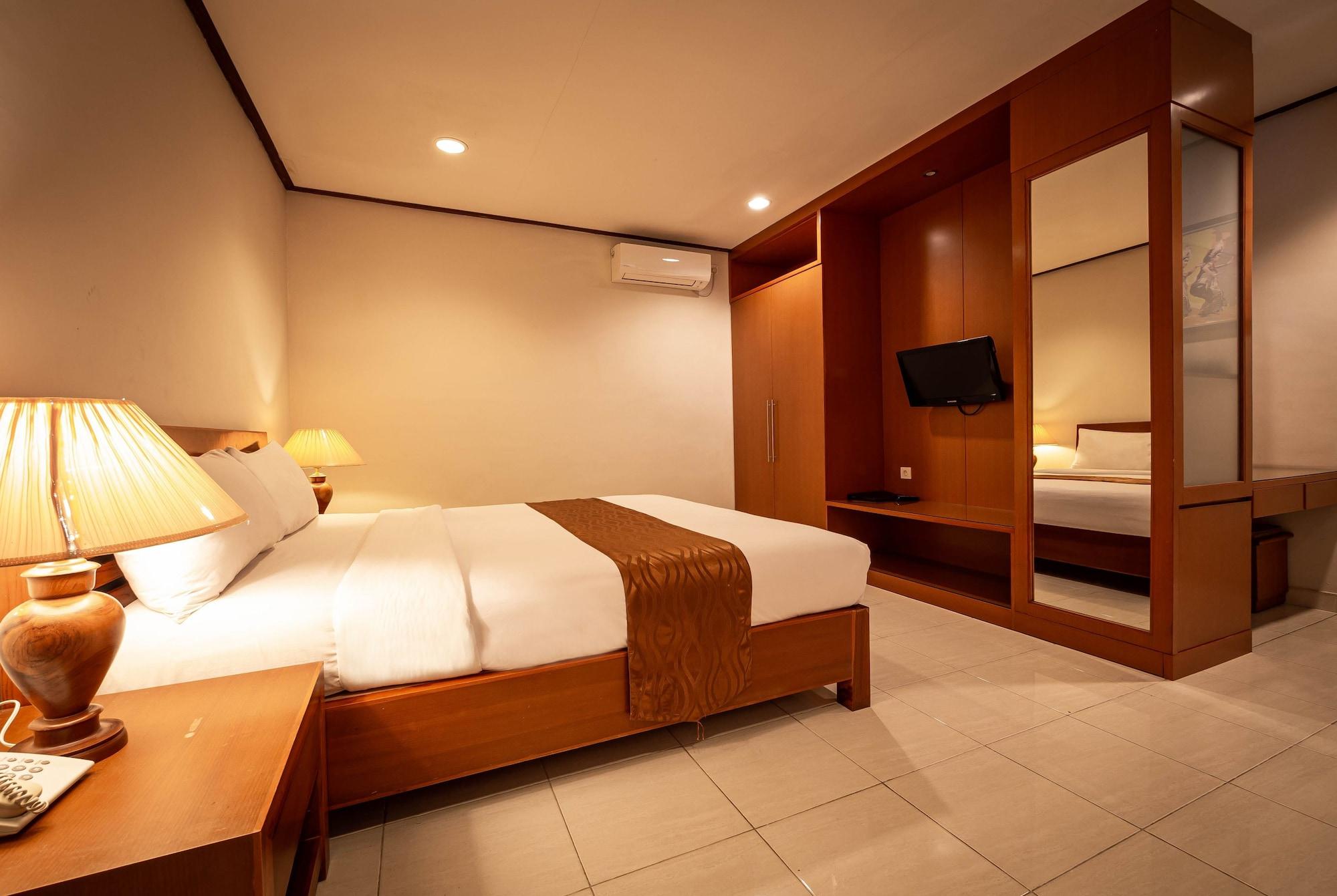 Yulia Beach Inn Kuta Kuta Lombok Dış mekan fotoğraf