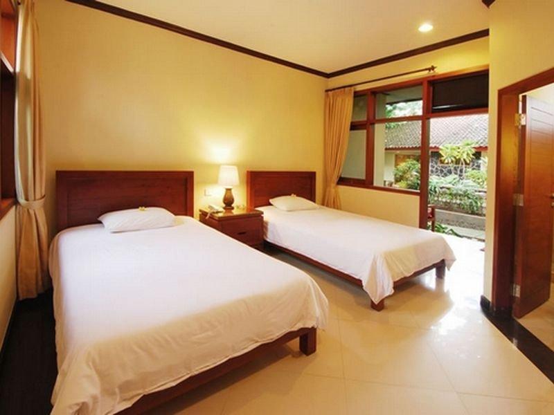 Yulia Beach Inn Kuta Kuta Lombok Dış mekan fotoğraf