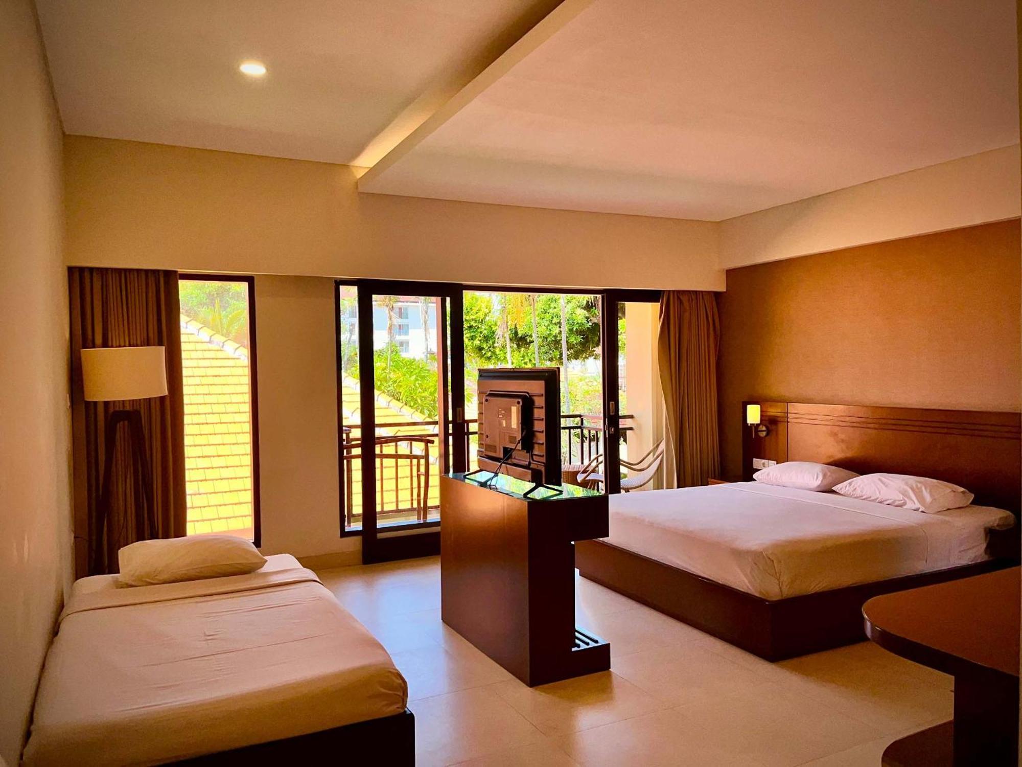 Yulia Beach Inn Kuta Kuta Lombok Dış mekan fotoğraf