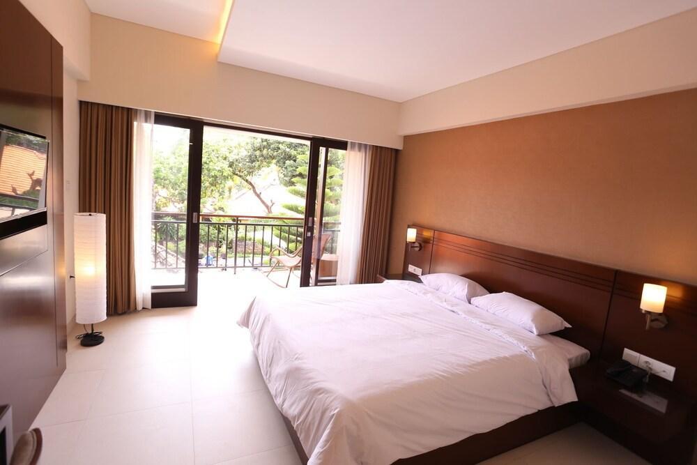 Yulia Beach Inn Kuta Kuta Lombok Dış mekan fotoğraf
